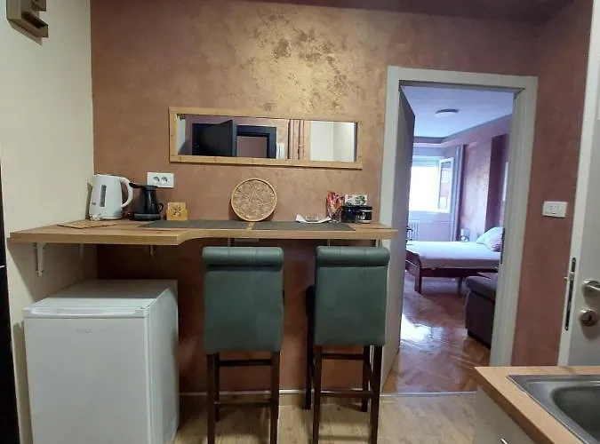 Cuca Apartments