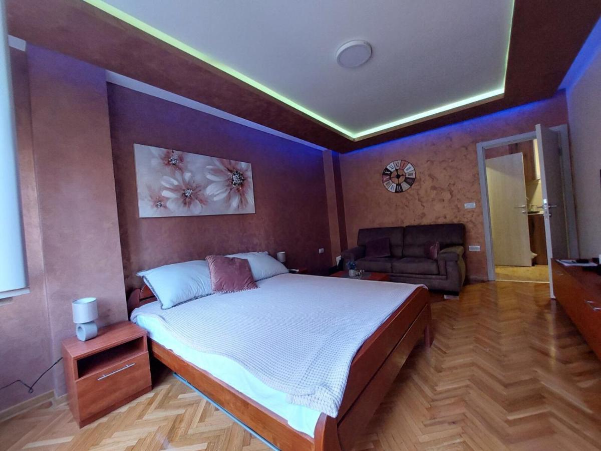 Cuca Apartment *